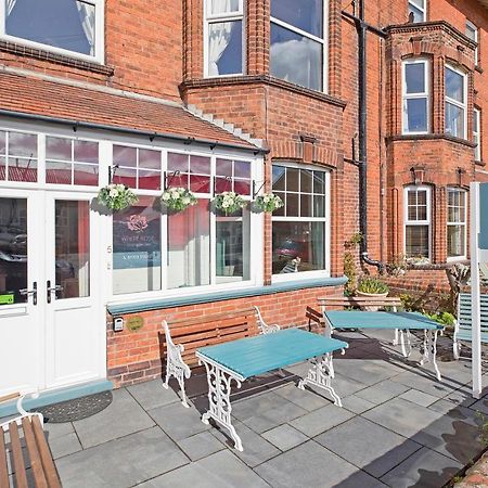 White Rose Guest House Filey Exterior photo